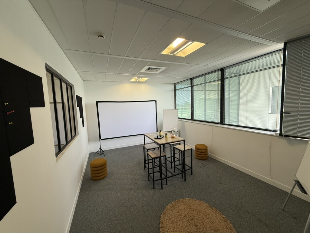 Salle Claire en configuration atelier